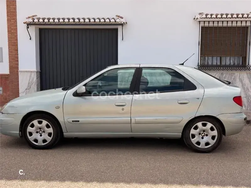 Usado Citroën Xsara 90 CV (66 kW) 2003 Verde Berlina