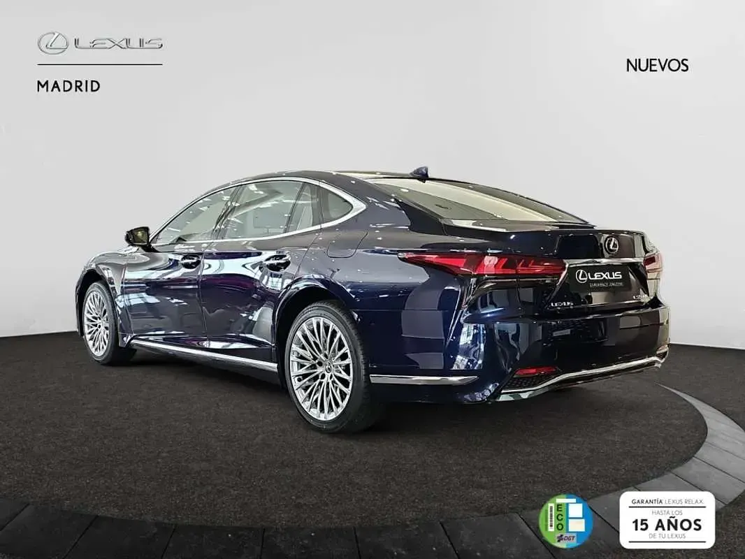 Nuevo Lexus LS500h Luxury Line 359 CV (264 kW) 2026 Azul Berlina