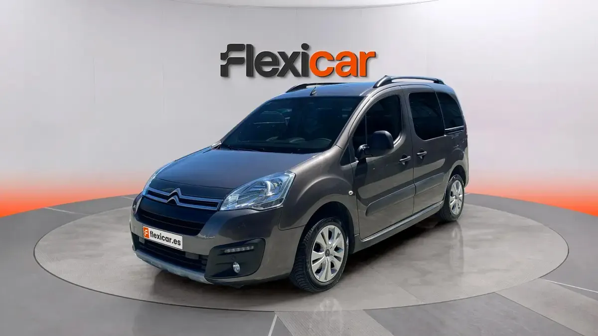 Usado Citroën Berlingo 120 CV (88 kW) 2018 Marrón Monovolumen
