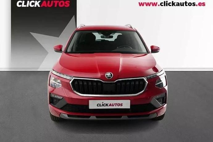 Usado Skoda Kamiq Selection 115 CV (84 kW) 2025 Rojo SUV