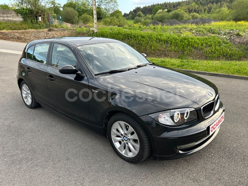 Negro Usado 2010 BMW 116 Utilitario | 9500 € (Un poco caro) - Imagen 1/4