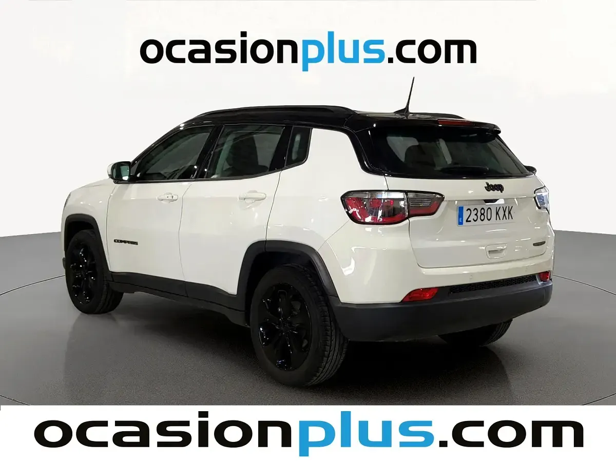 Usado Jeep Compass Sport 140 CV (102 kW) 2019 Blanco SUV