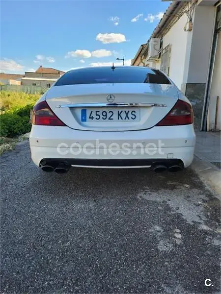 Usado Mercedes CLS320 224 CV (164 kW) 2005 Blanco Berlina