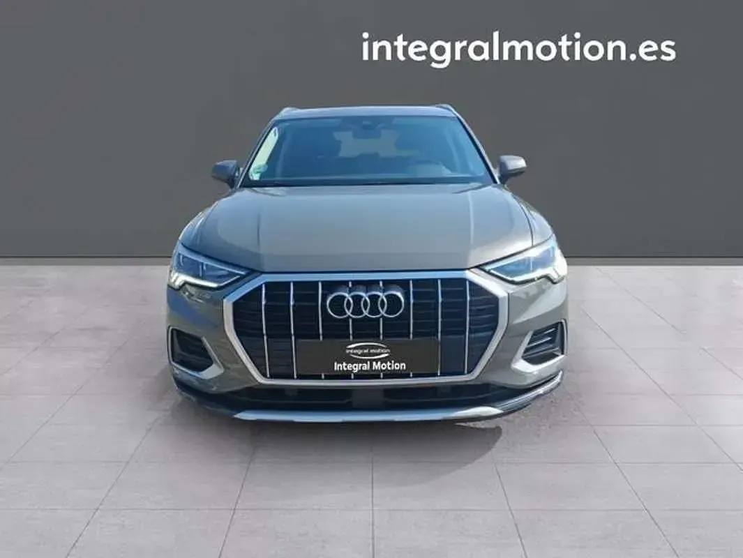Usado Audi Q3 Advanced 150 CV (110 kW) 2022 Verde SUV