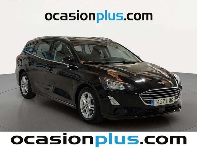 Usado Ford Focus Trend+ 125 CV (91 kW) 2021 Negro Familiar