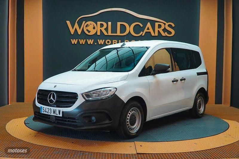 Blanco Usado 2023 Mercedes Citan 110 Familiar | 23.975 € (Precio justo) - Imagen 1/4