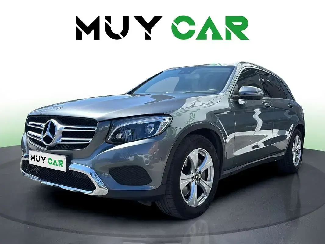 Usado Mercedes GLC220 170 CV (125 kW) 2018 Plateado SUV
