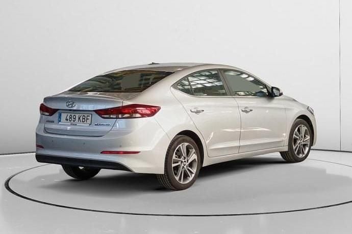 Usado Hyundai Elantra 136 CV (100 kW) 2017 Berlina