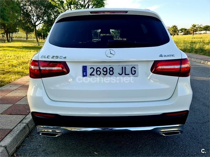 Usado Mercedes GLC250 AMG line 204 CV (150 kW) 2016 Blanco SUV