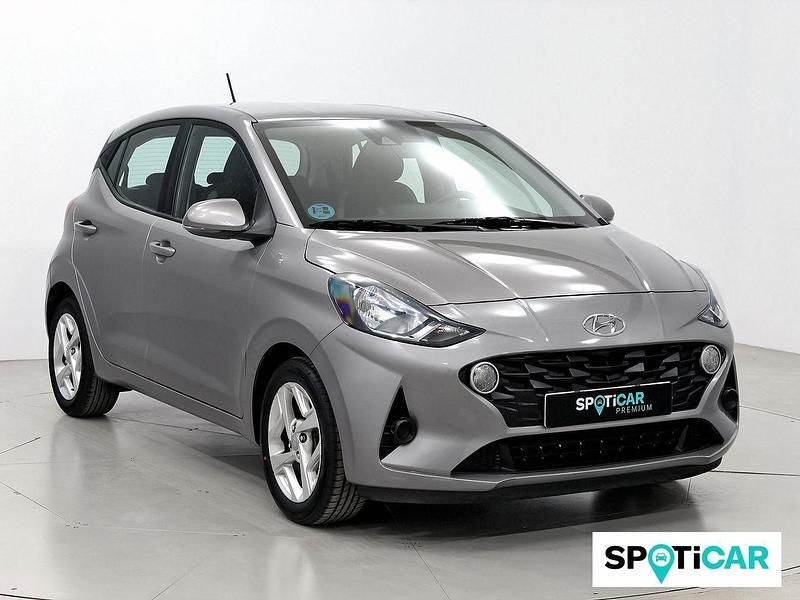 Marrón Usado 2022 Hyundai i10 Utilitario | 11.990 € (Precio justo) - Imagen 1/4