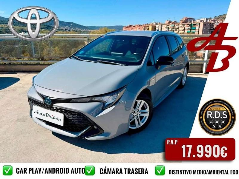 Usado Toyota Corolla Style 122 CV (89 kW) 2021 Gris Familiar