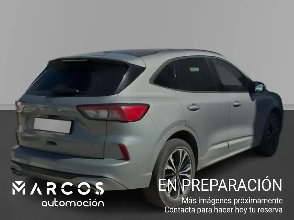 Usado Ford Kuga ST-Line X 225 CV (165 kW) 2022 SUV