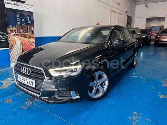 Usado Audi A3 116 CV (85 kW) 2020 Negro Berlina