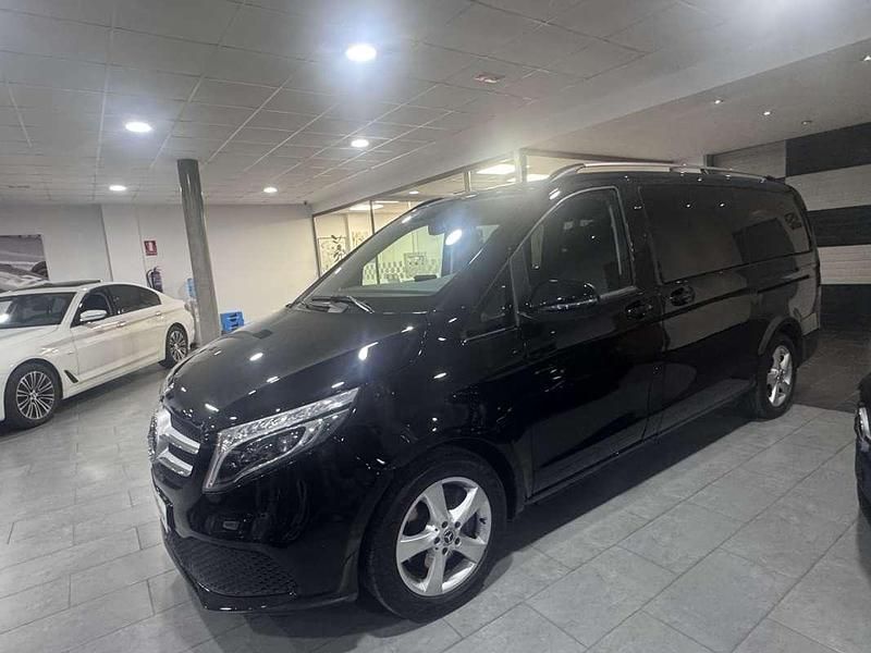 Usado Mercedes V250 Avantgarde 190 CV (139 kW) 2019 Negro Monovolumen