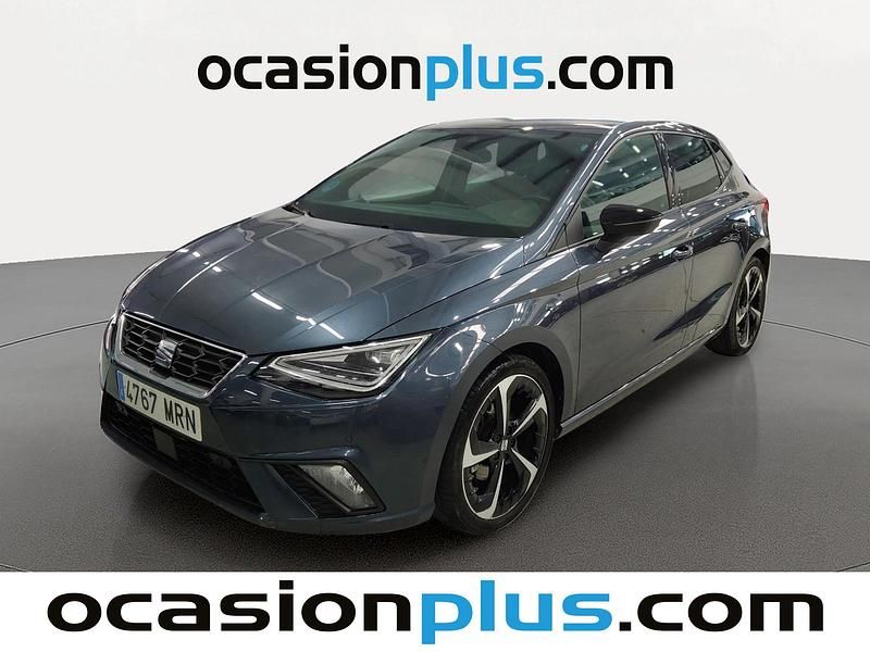 Usado Seat Ibiza FR 150 CV (110 kW) 2024 Gris Utilitario