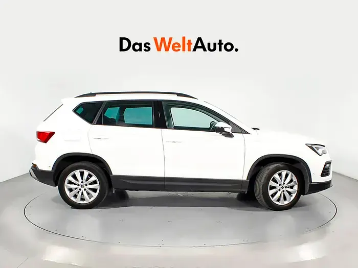 Usado Seat Ateca Style 150 CV (110 kW) 2022 Blanco SUV
