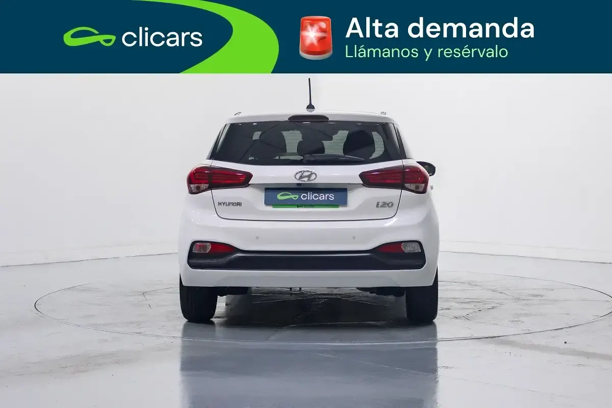 Usado Hyundai i20 100 CV (73 kW) 2019 Blanco Utilitario