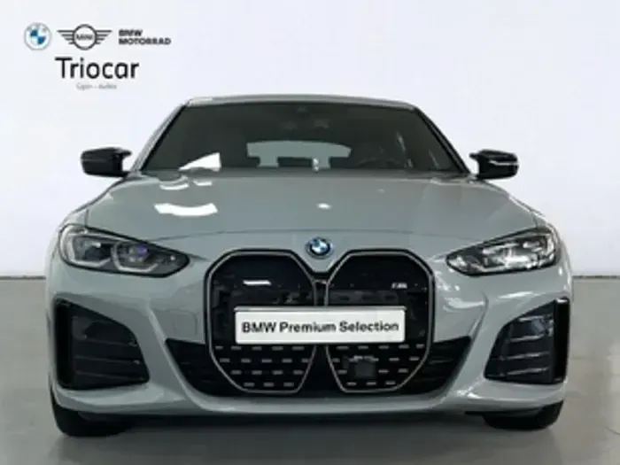 Usado BMW i4 Shadowline 294 kW (401 CV) 2022 Brooklyn grau metalizado Berlina