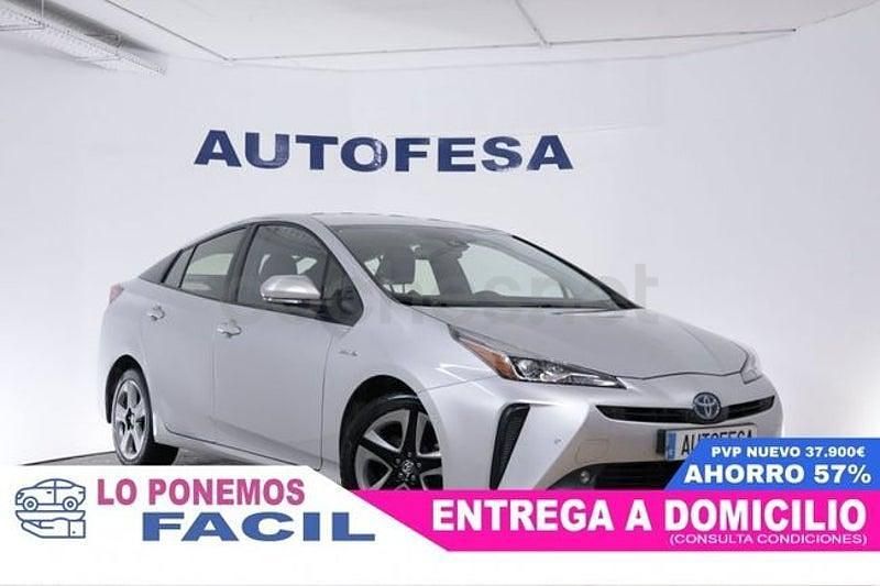 Usado Toyota Prius Advance 122 CV (89 kW) 2021 Gris / plata Berlina