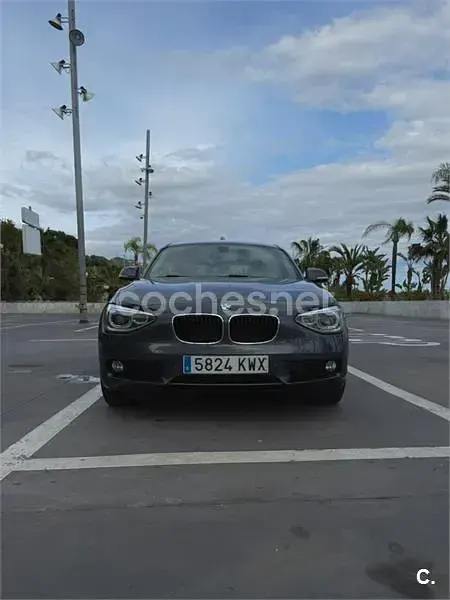 Usado BMW 118 143 CV (105 kW) 2014 Gris / plata Utilitario