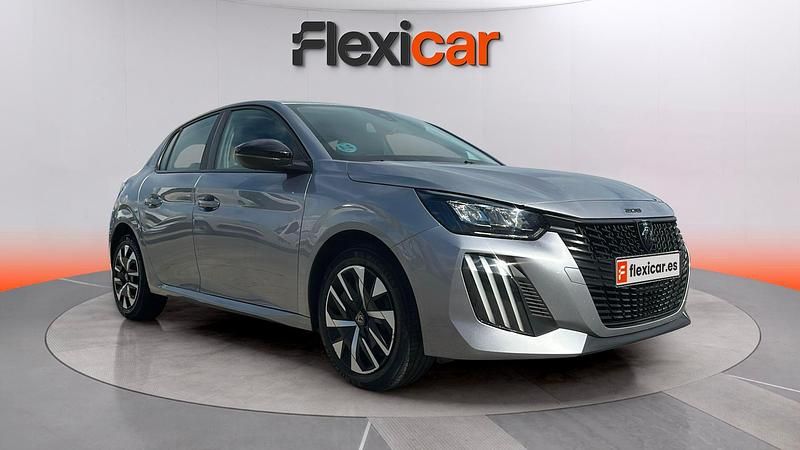 Usado Peugeot 208 Allure 102 CV (75 kW) 2024 Gris Utilitario