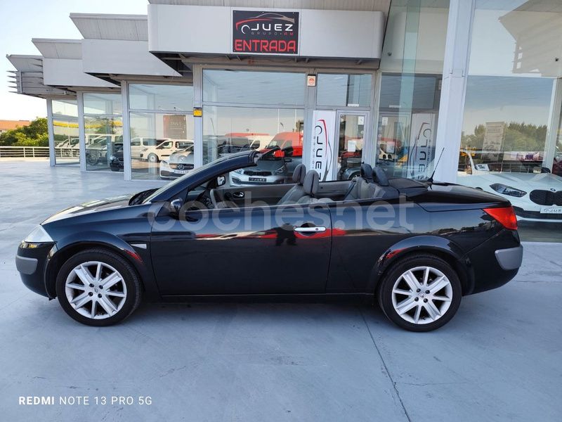 Negro Usado 2004 Renault Mégane Cabriolet Authentique Descapotable | 3999 € (Precio justo) - Imagen 1/4