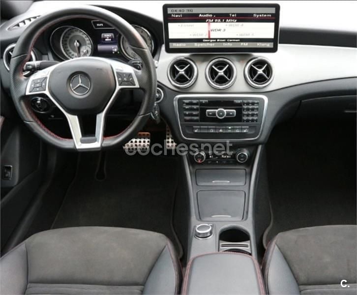 Usado Mercedes CLA220 Urban 170 CV (125 kW) 2013 Blanco Berlina