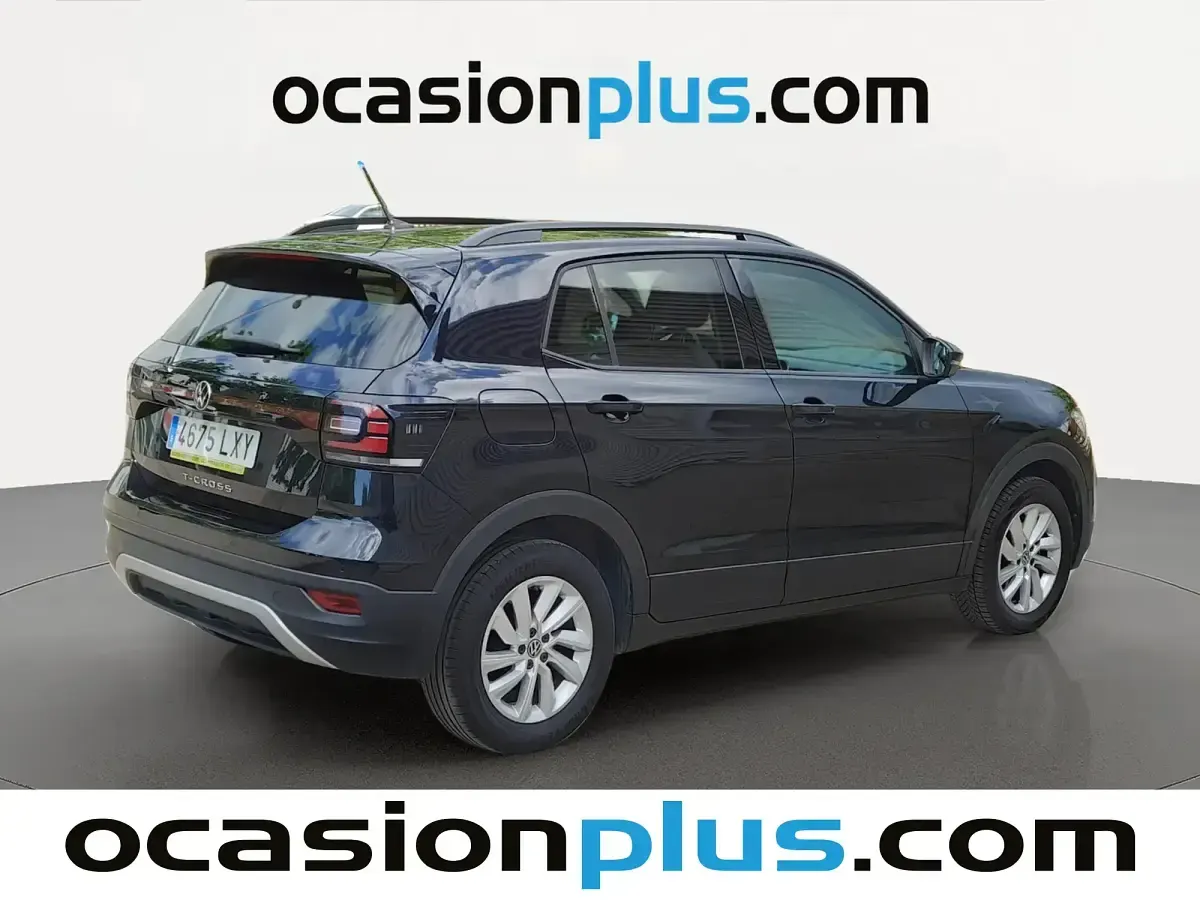 Usado VW T-Cross Advance 95 CV (69 kW) 2022 Negro SUV