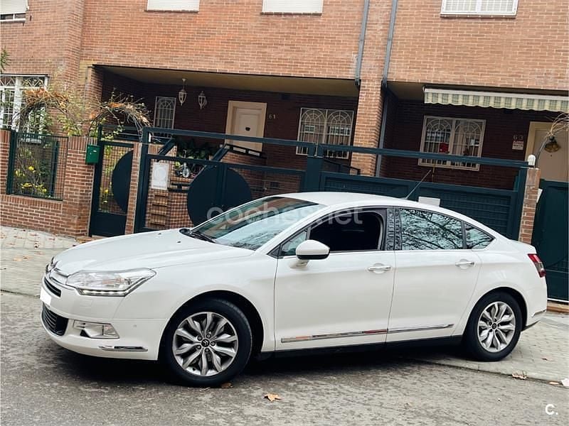 Usado Citroën C5 Exclusive 140 CV (102 kW) 2015 Blanco Berlina