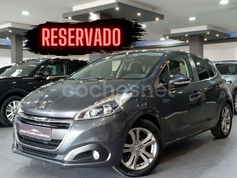 Gris / plata Usado 2016 Peugeot 208 Style Utilitario | 6890 € (Precio justo) - Imagen 1/4