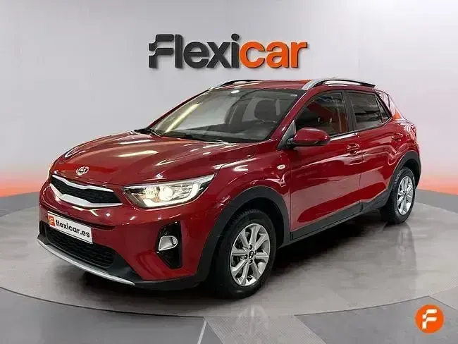 Usado Kia Stonic 100 CV (73 kW) 2018 Rojo SUV
