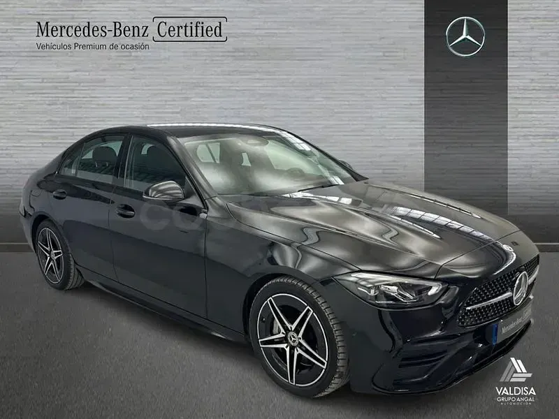 Usado Mercedes C200 163 CV (119 kW) 2023 Negro Berlina
