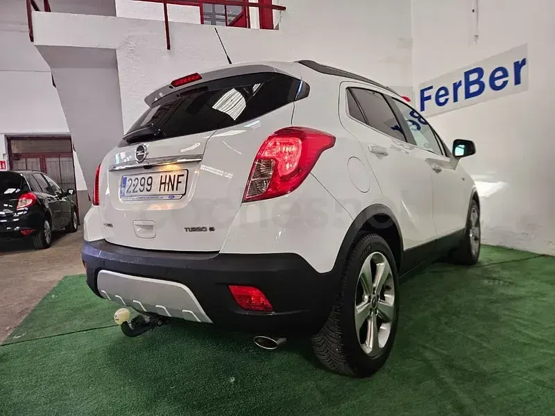 Usado Opel Mokka Excellence 140 CV (102 kW) 2014 Blanco SUV