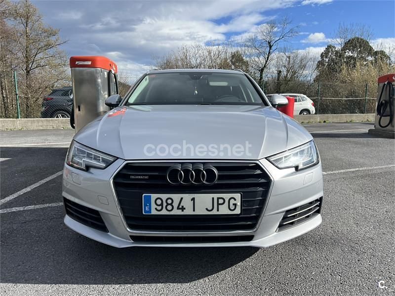 Usado Audi A4 190 CV (139 kW) 2016 Gris / plata Familiar