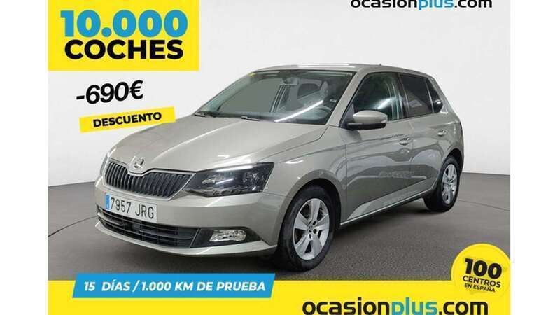 Beige Usado 2016 Skoda Fabia Ambition Utilitario | 8700 € (Precio justo) - Imagen 1/4