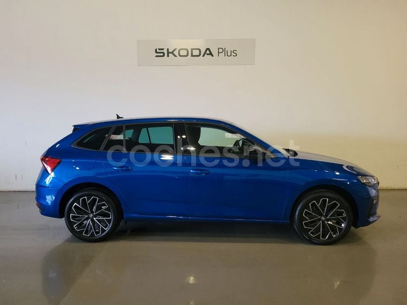 Nuevo Skoda Scala Selection 150 CV (110 kW) 2025 Azul Utilitario