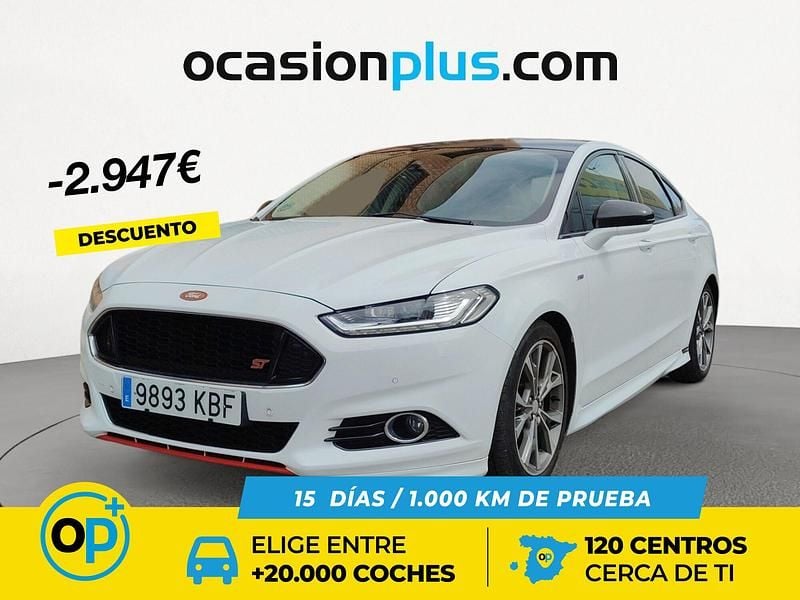 Usado Ford Mondeo ST-Line 160 CV (117 kW) 2017 Blanco Berlina