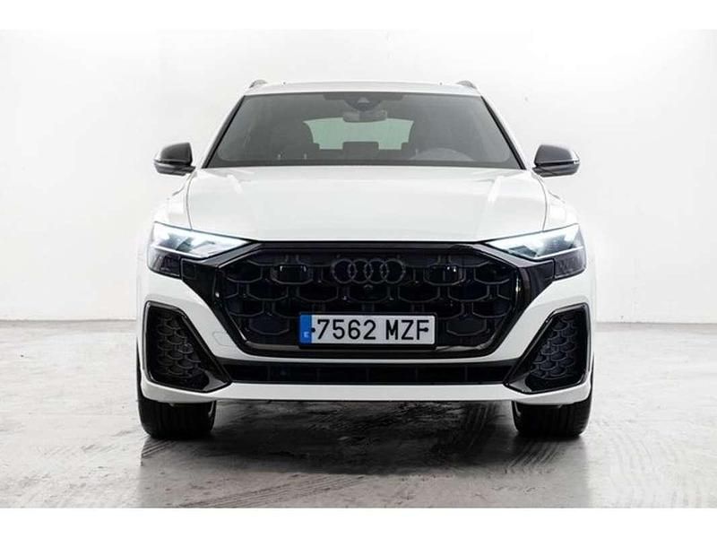 Usado Audi Q8 Ambiente 231 CV (169 kW) 2025 Blanco SUV