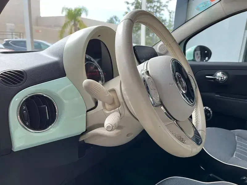 Usado Fiat 500 Lounge 69 CV (50 kW) 2019 Verde Berlina