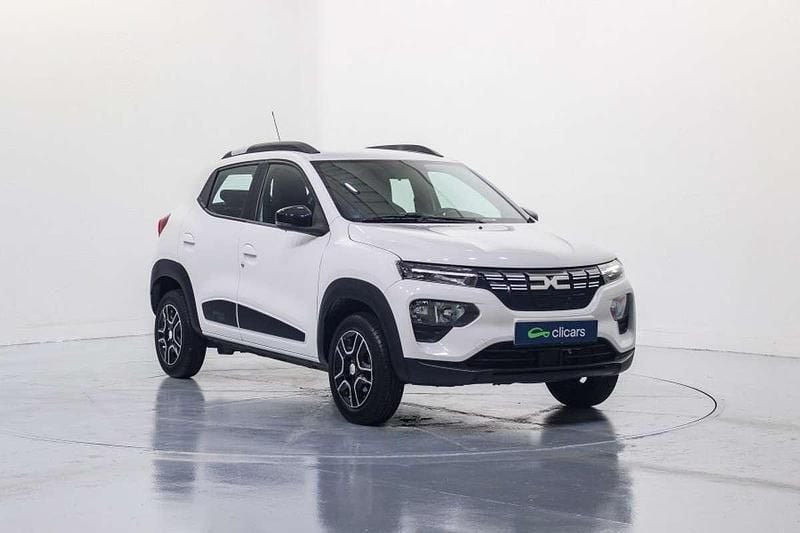 Usado Dacia Spring Essentiel 33 kW (45 CV) 2023 Blanco Utilitario