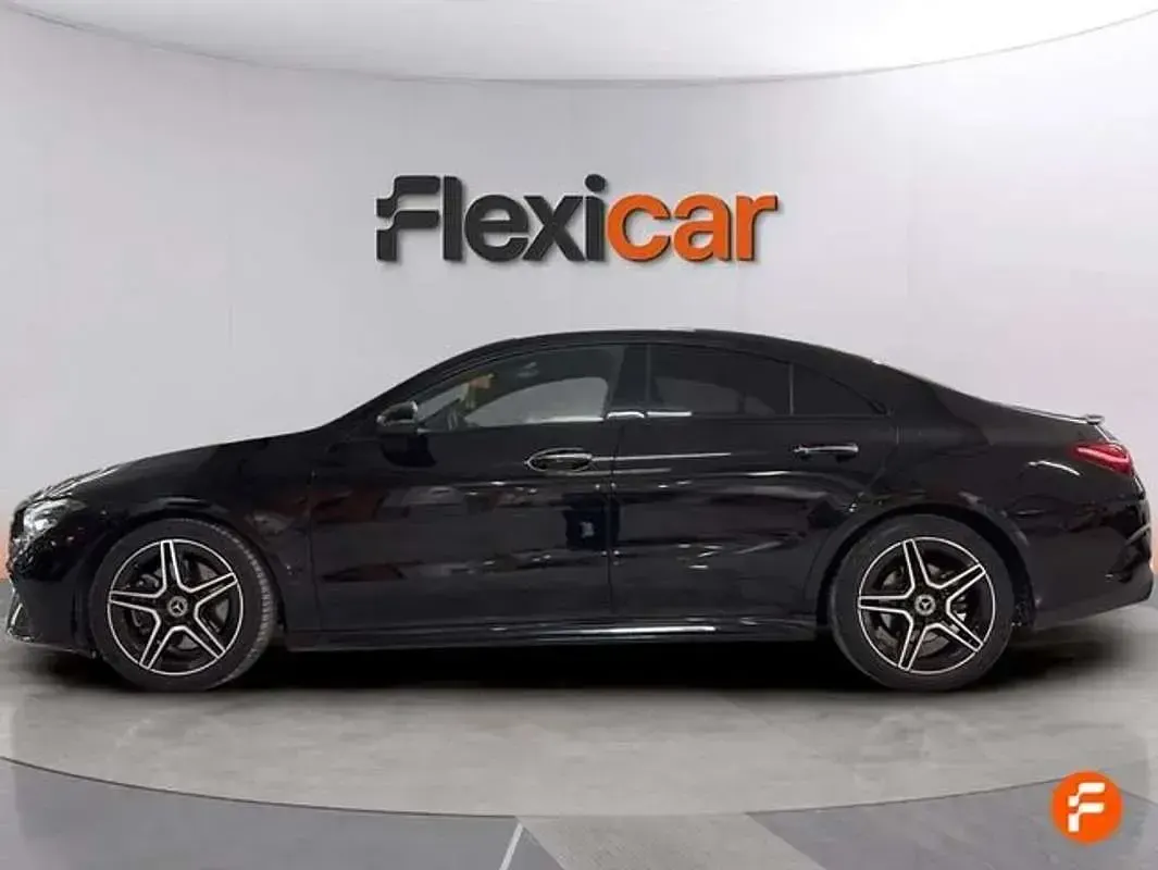 Usado Mercedes CLA200 150 CV (110 kW) 2024 Negro Coupe