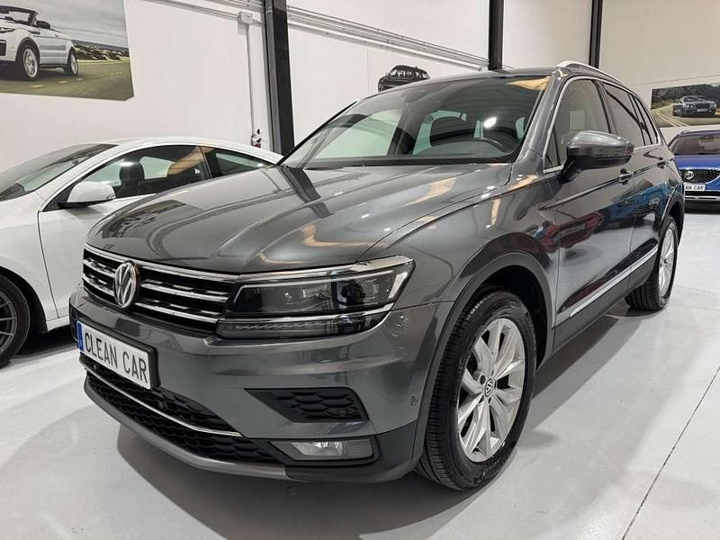 Usado VW Tiguan Advance 150 CV (110 kW) 2019 Gris SUV