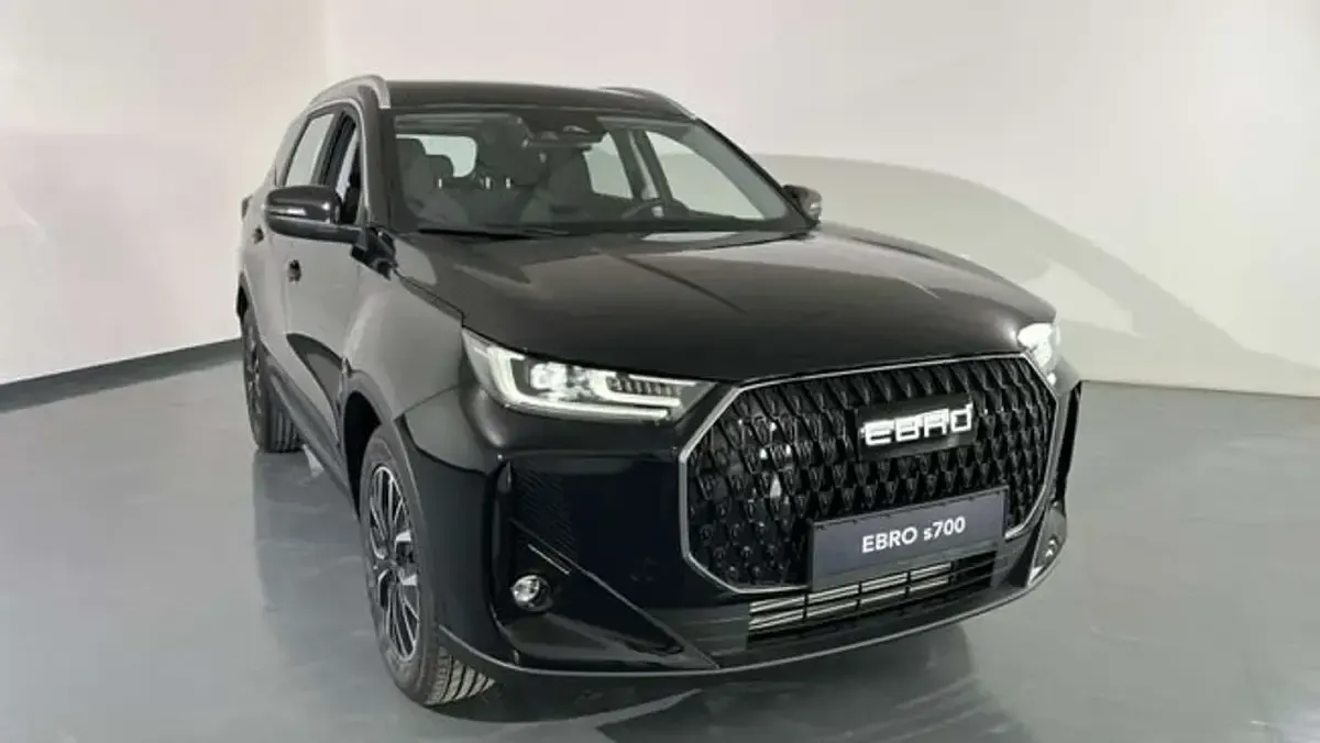 Usado Ebro s700 147 CV (108 kW) 2025 Negro SUV