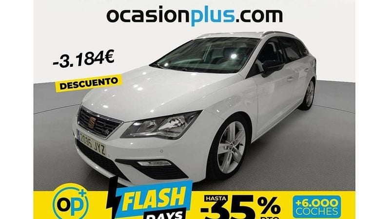 Usado Seat Leon ST FR 150 CV (110 kW) 2017 Blanco Familiar