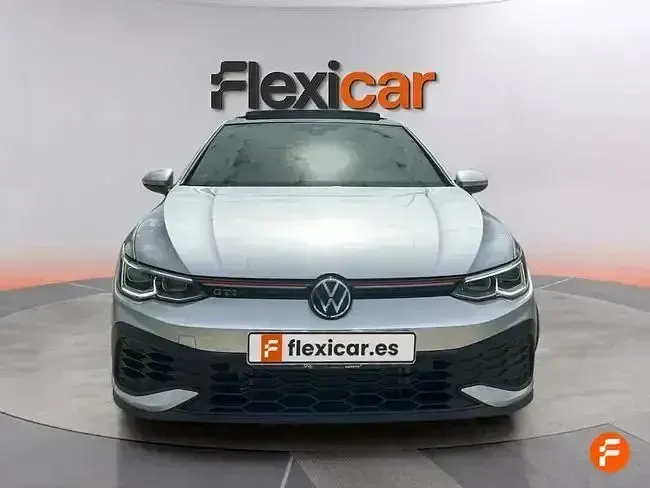 Begagnad VW Golf VIII GTI Clubsport 301 HK (221 kW) 2022 Grå