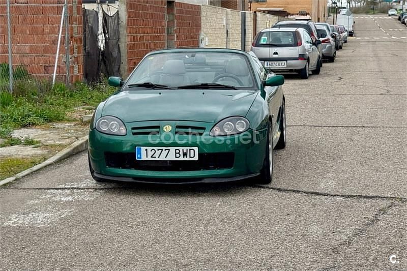 Usado MG TF 136 CV (100 kW) 2002 Verde Descapotable
