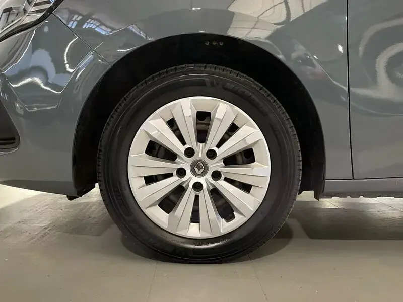 Usado Renault Kangoo Edition One 95 CV (69 kW) 2022 Gris Monovolumen