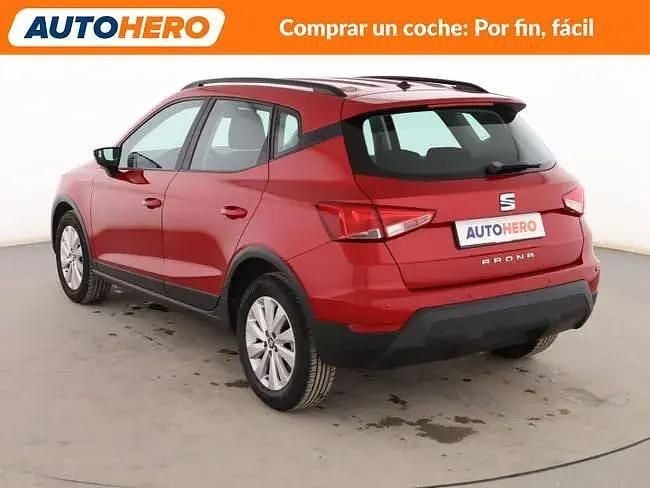 Usado Seat Arona Style 116 CV (85 kW) 2019 Rojo SUV