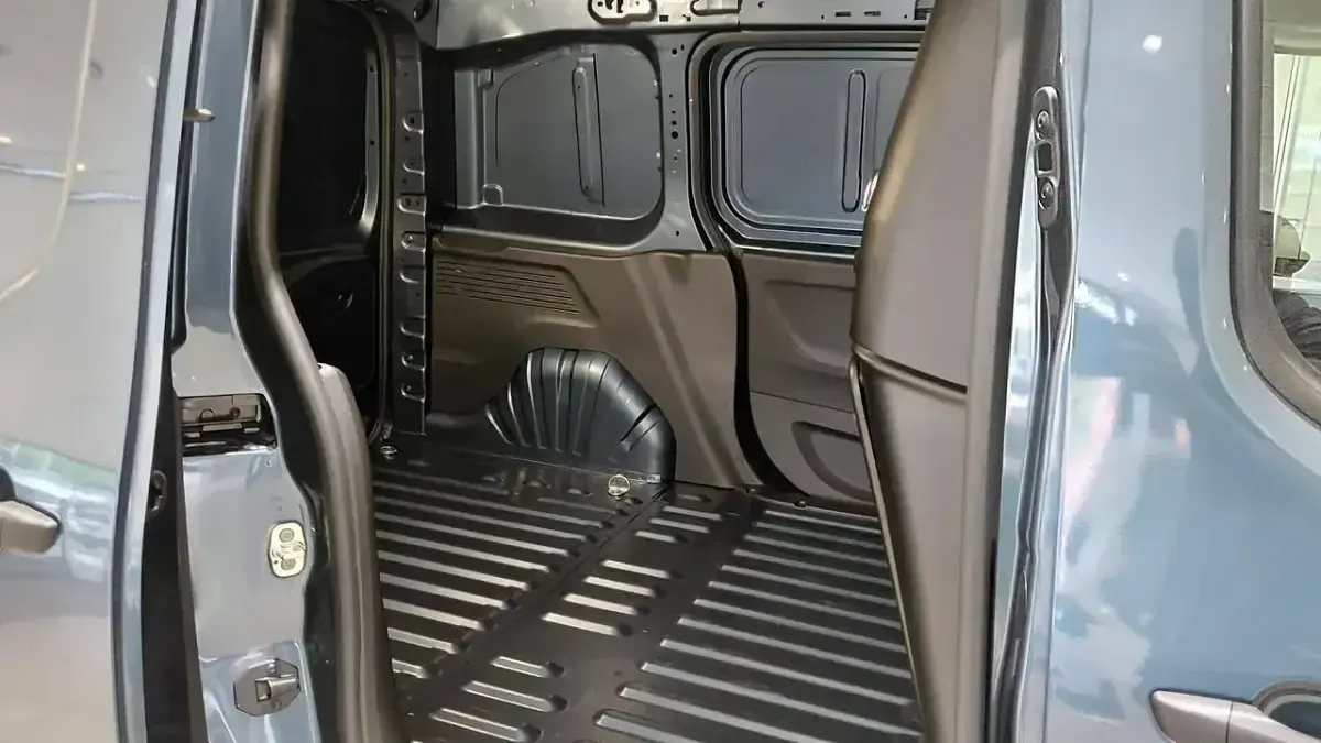 Nuevo Citroën Berlingo 100 CV (73 kW) 2026 Azul Monovolumen