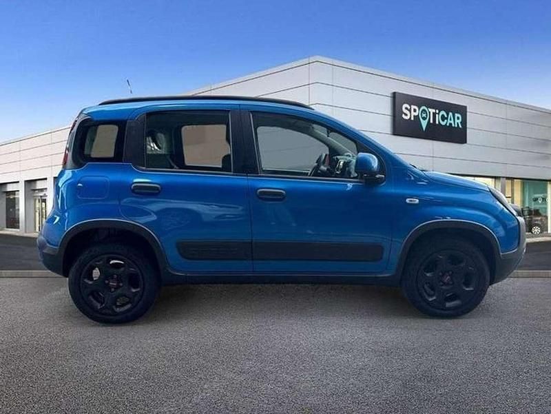 Usado Fiat Panda Cross Cross 71 CV (52 kW) 2022 Azul Utilitario